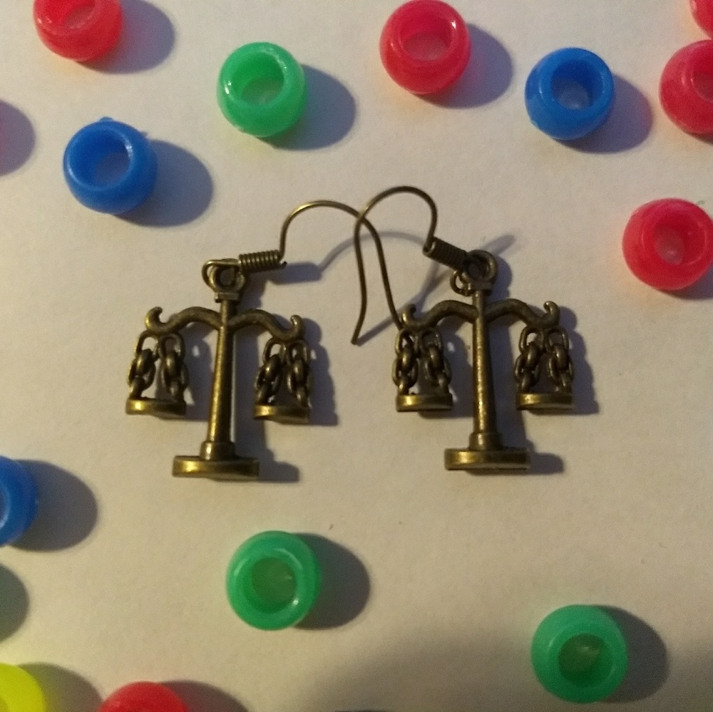 LIBRA EARRINGS - Law Legal Lawyer Jewelry Fashion